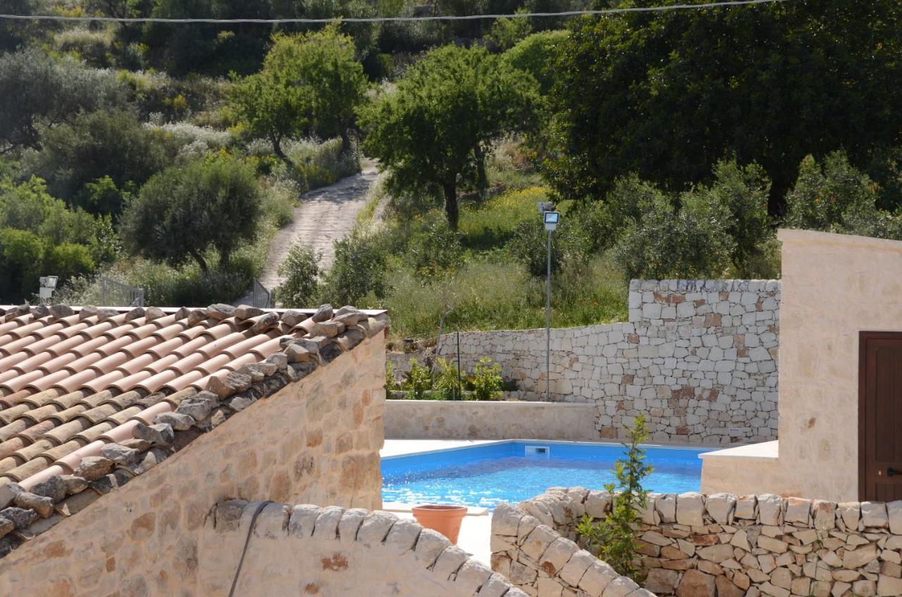 Vivere Gli Iblei - Maison En Plain Air Ragusa Bagian luar foto